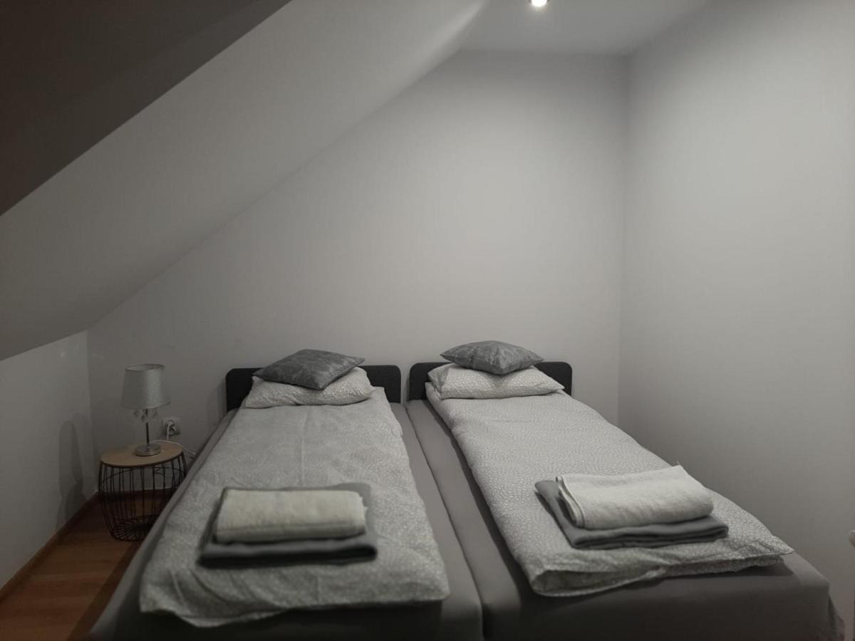 Dom Pod Mareszka Bed & Breakfast Bartne Ngoại thất bức ảnh